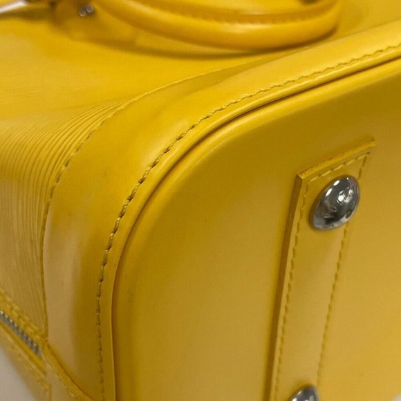 Authentic LOUIS VUITTON M40951 Epi AlmaPM Tote Bag Hand Bag Epi Leather yellow - Picture 4 of 6